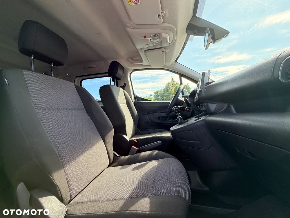 Toyota Proace City Verso 1.2 D-4T Family - 21