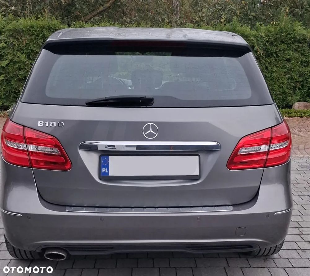 Mercedes-Benz Klasa B 180 - 3