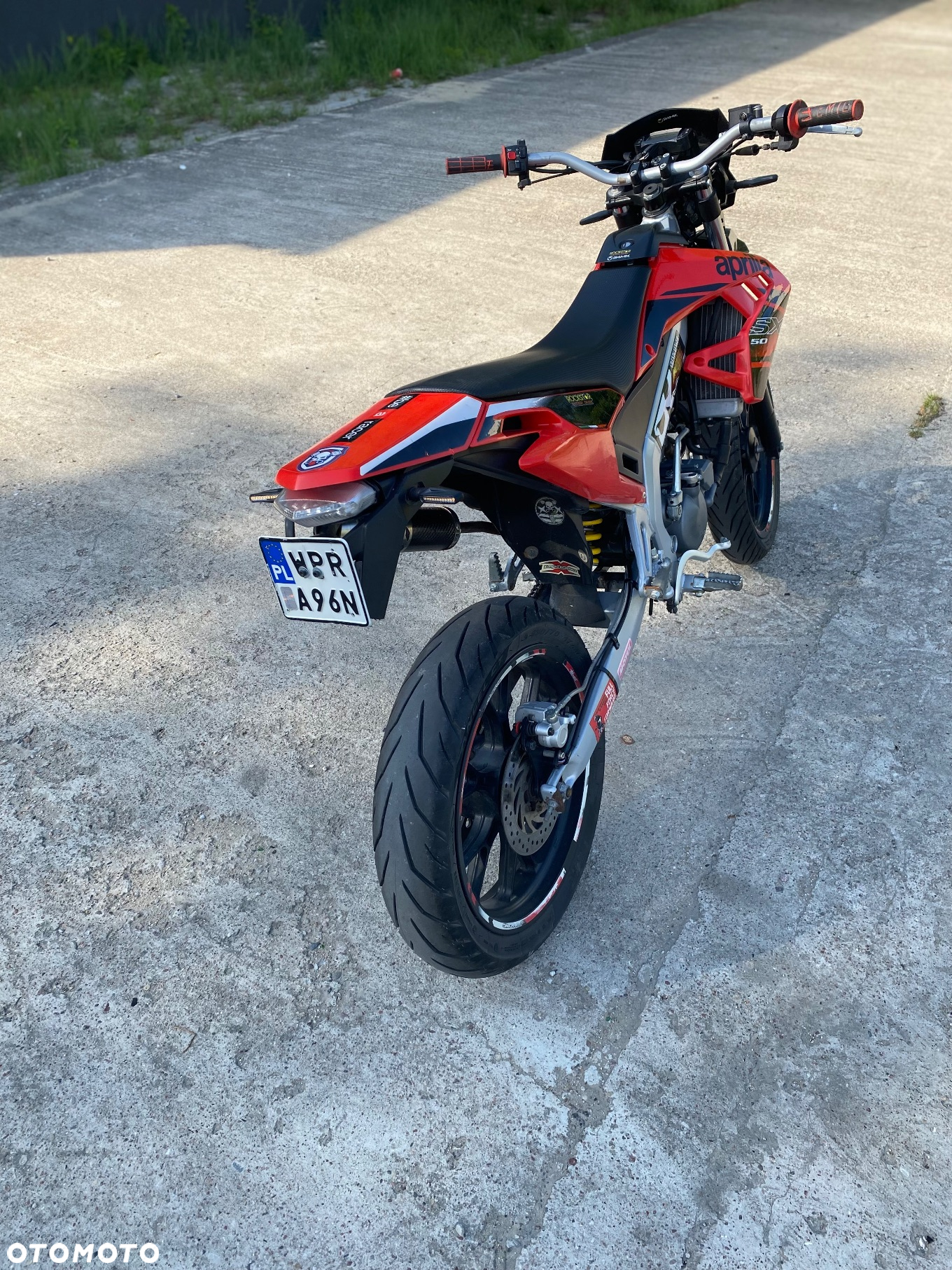 Aprilia SX - 9