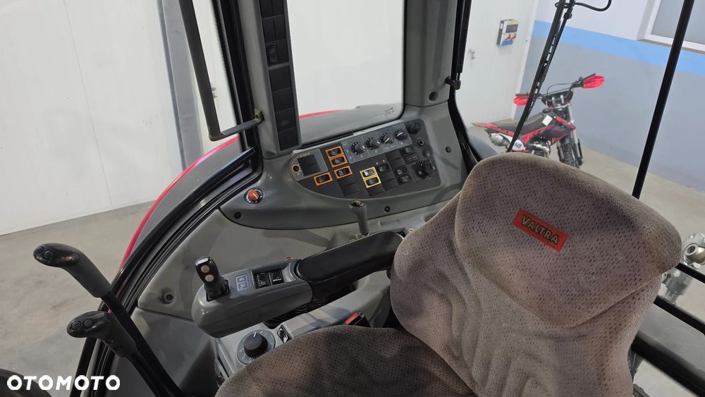 Valtra N 101 Transport Bardzo Ładny Stan  N113  Celtis Valtra N91, N111, N111e, N121, Zetor Pronar TL100A - 4
