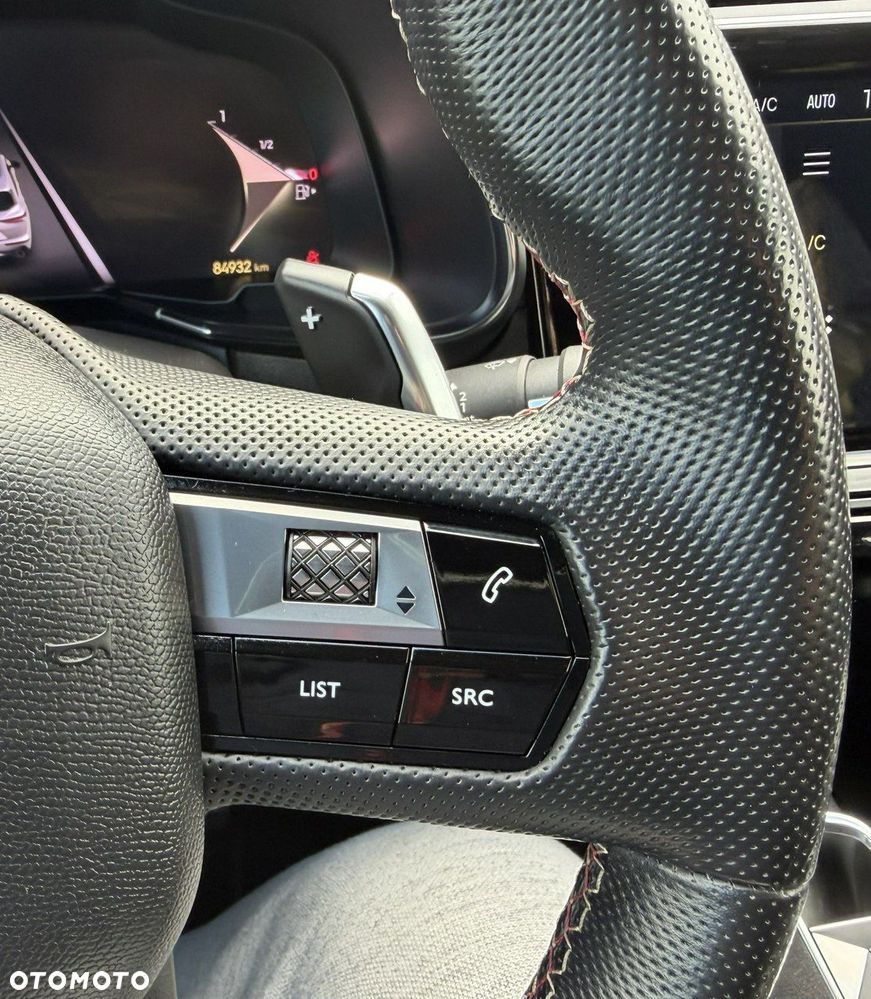DS Automobiles DS 7 Crossback - 26