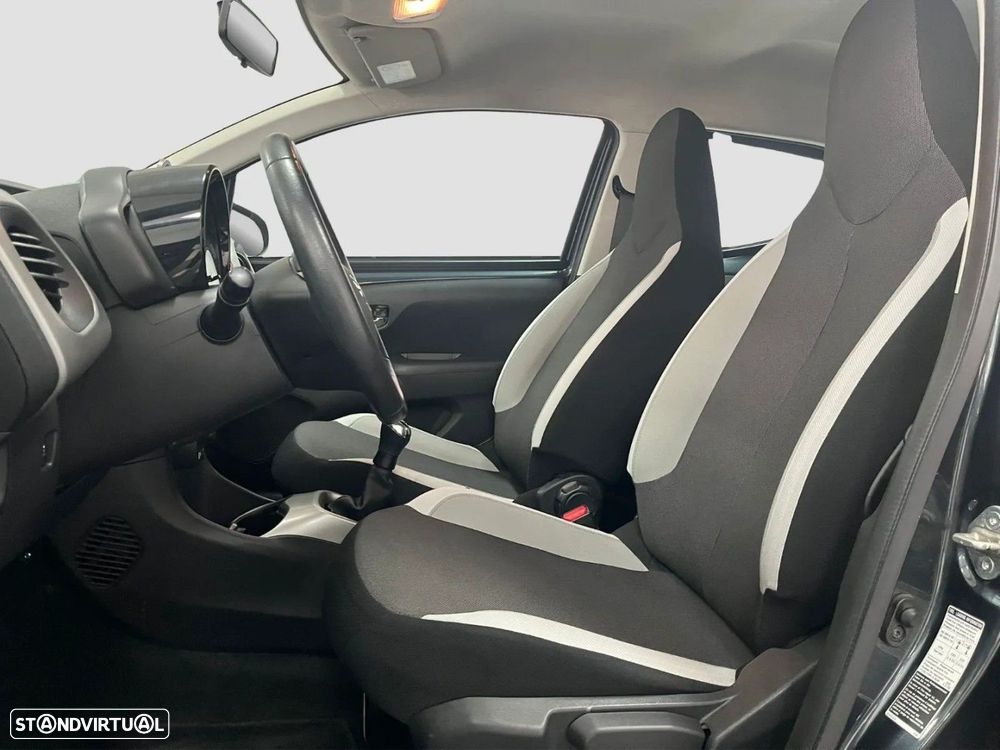Toyota Aygo - 6