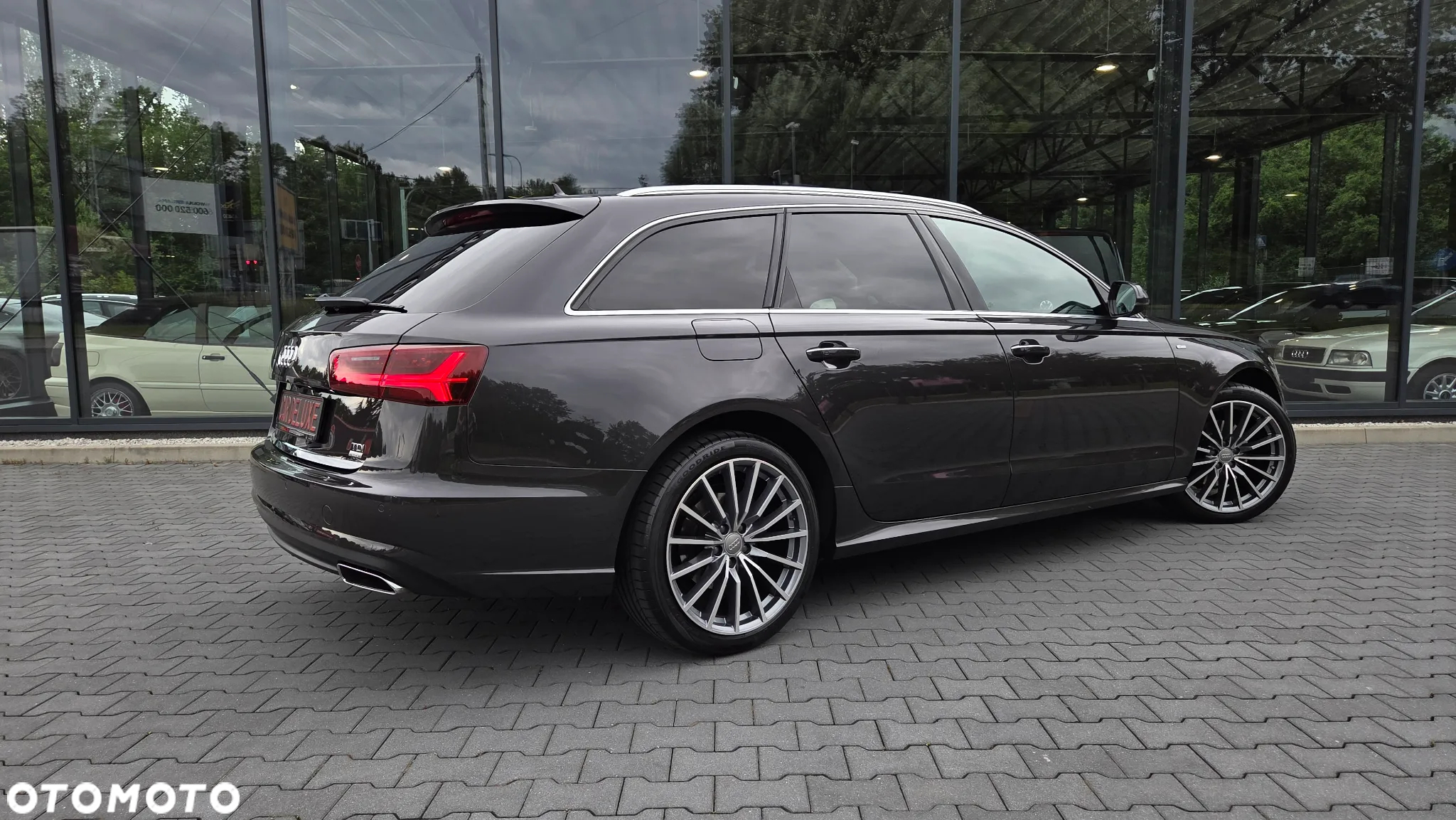Audi A6 Avant 2.0 TDI Ultra S tronic - 38