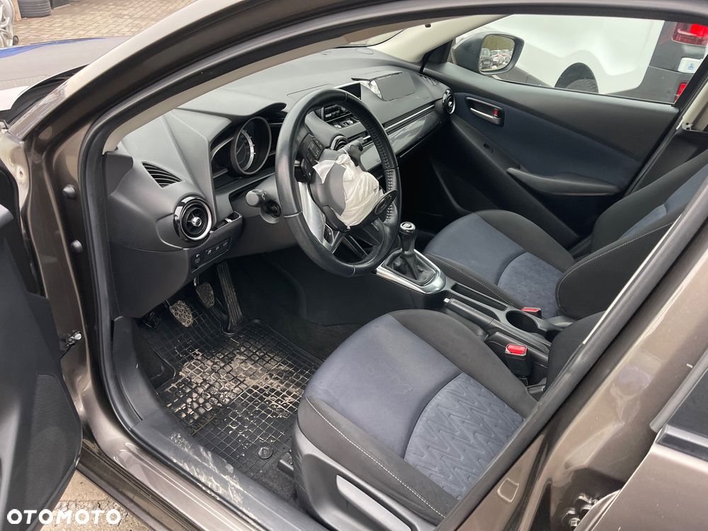 Mazda 2 SKYACTIV-G 75 Center-Line - 11