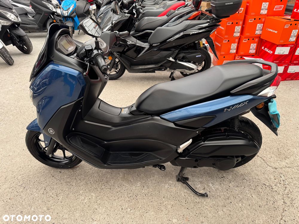 Yamaha NMAX - 4