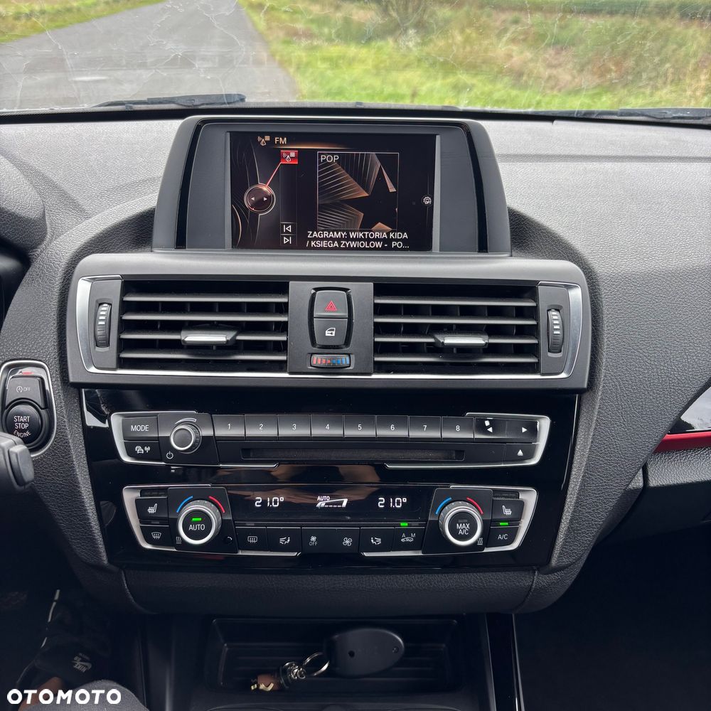 BMW Seria 1 118d Sport Line - 15