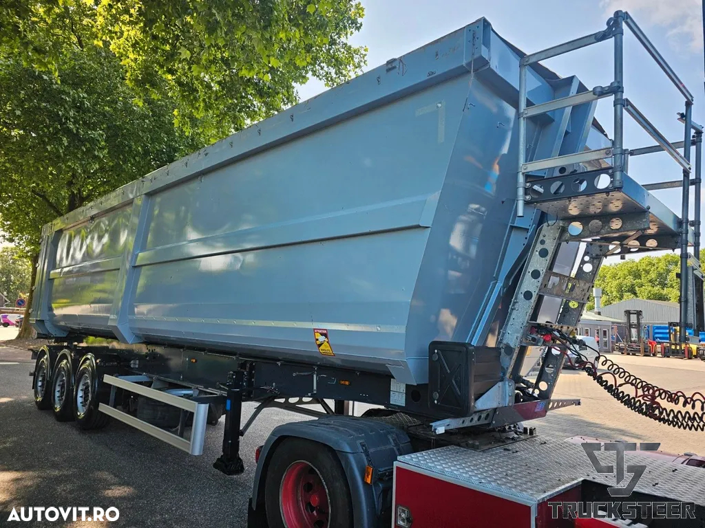 Schmitz Cargobull SGF S3 - 5