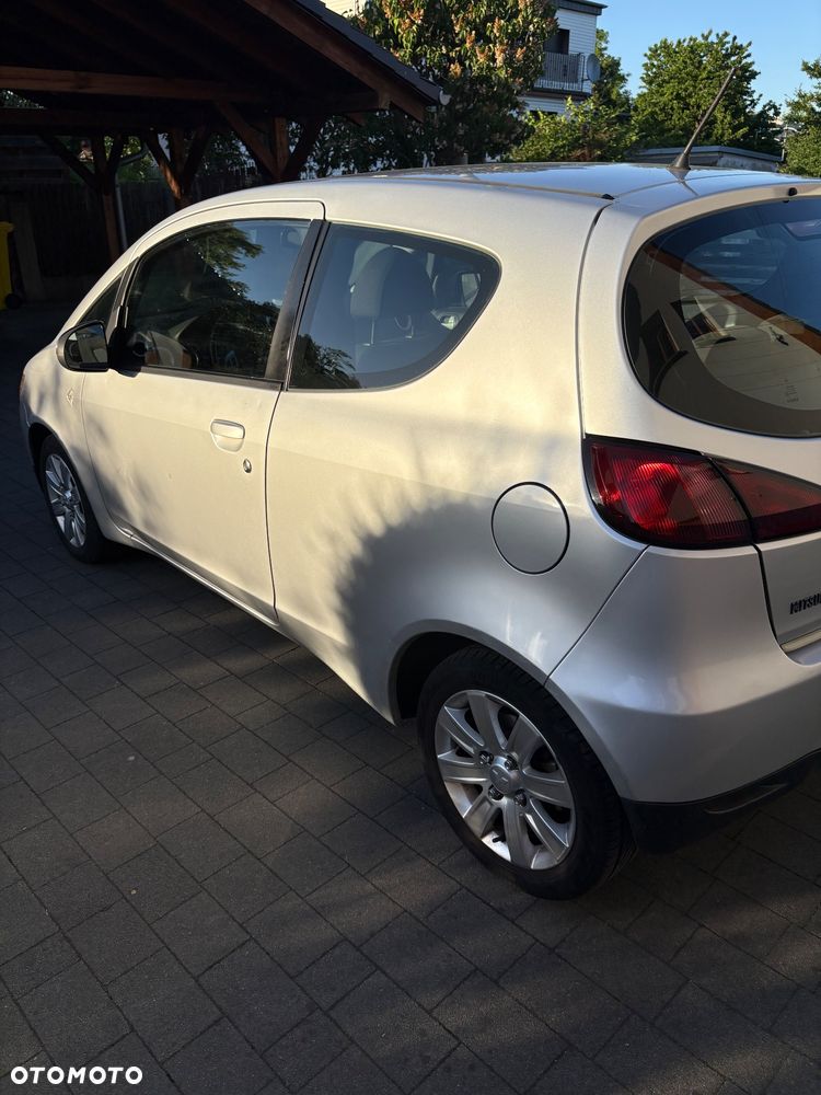 Mitsubishi Colt 1.3 Invite - 8