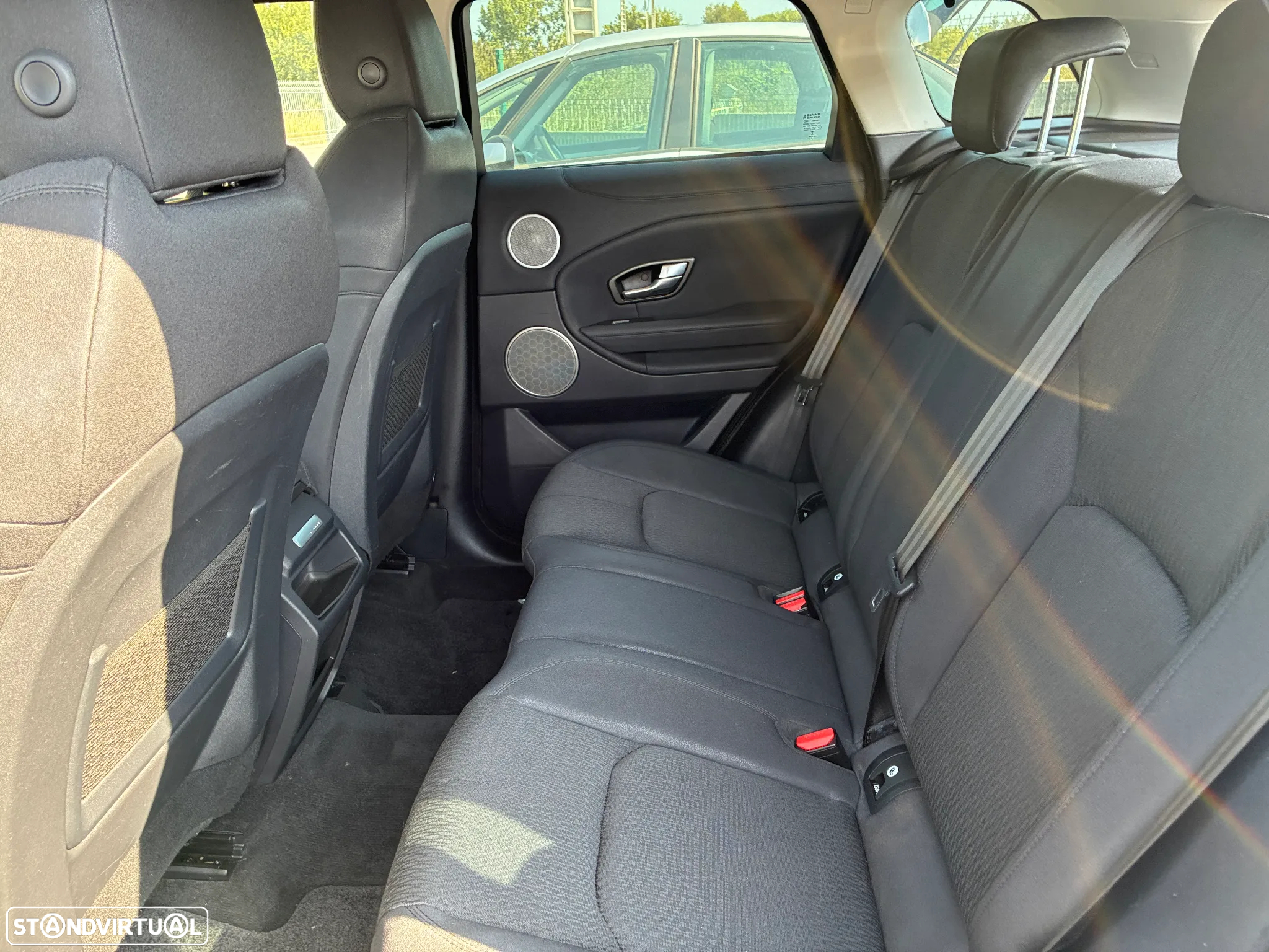 Land Rover Range Rover Evoque D150 FWD - 4