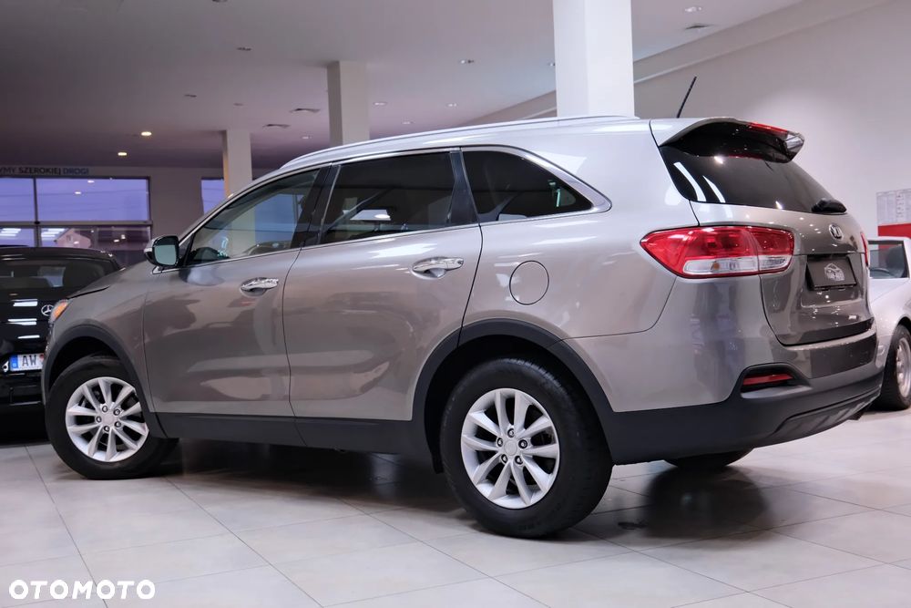 Kia Sorento 2.4 GDI AWD Vision - 16