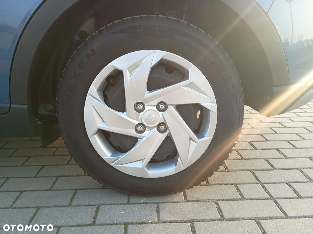 Hyundai Bayon 1.2 MPI Pure - 18