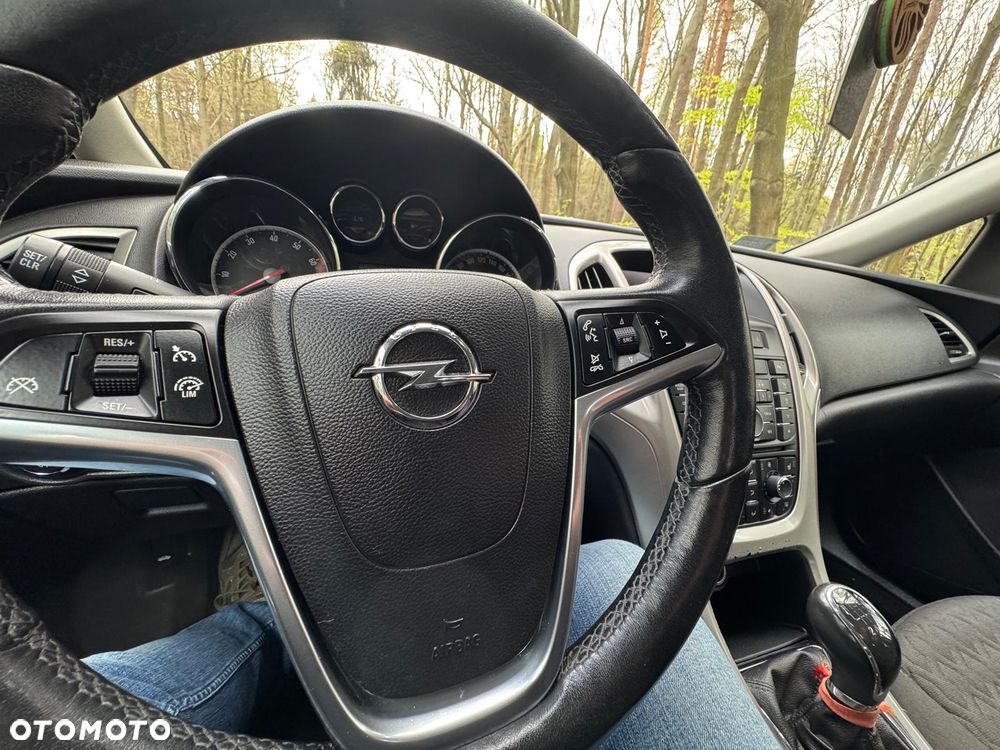 Opel Astra - 20