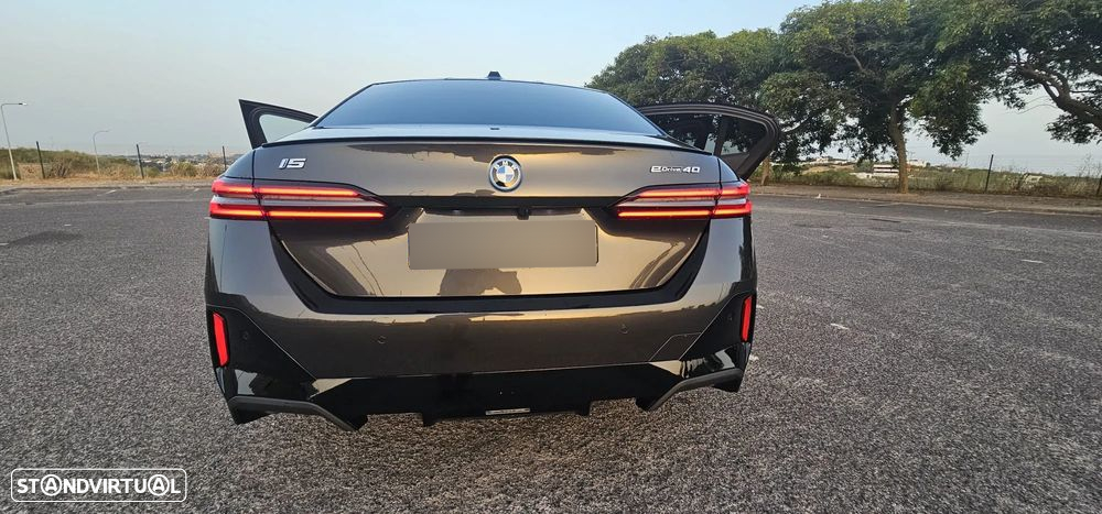 BMW i5 eDrive40 Pack Desportivo M Pro - 22