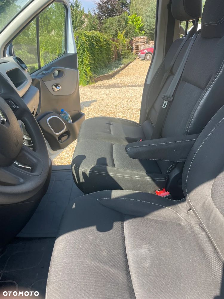 Renault Trafic - 7