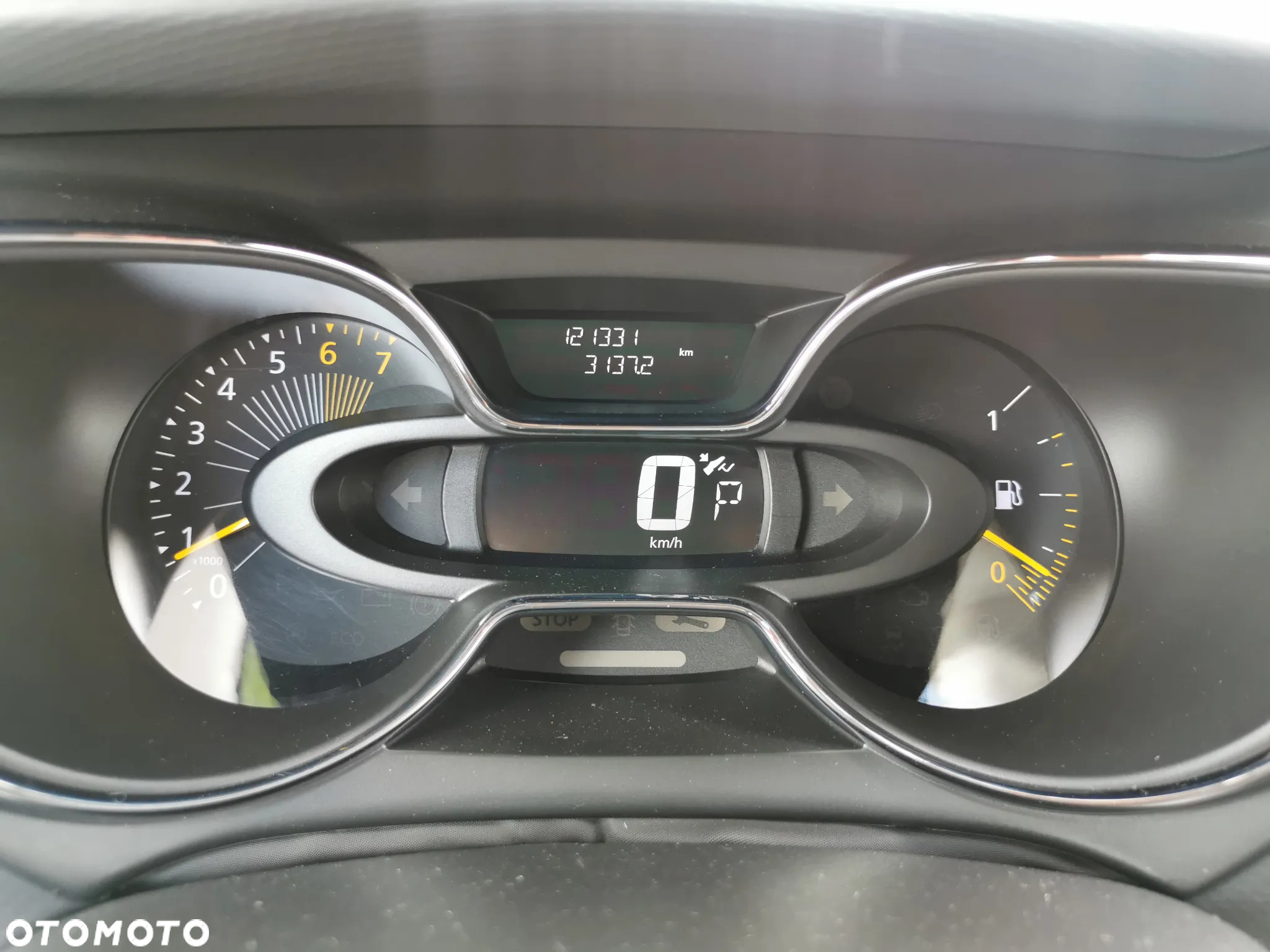 Renault Captur 1.2 TCe Intens EDC - 11