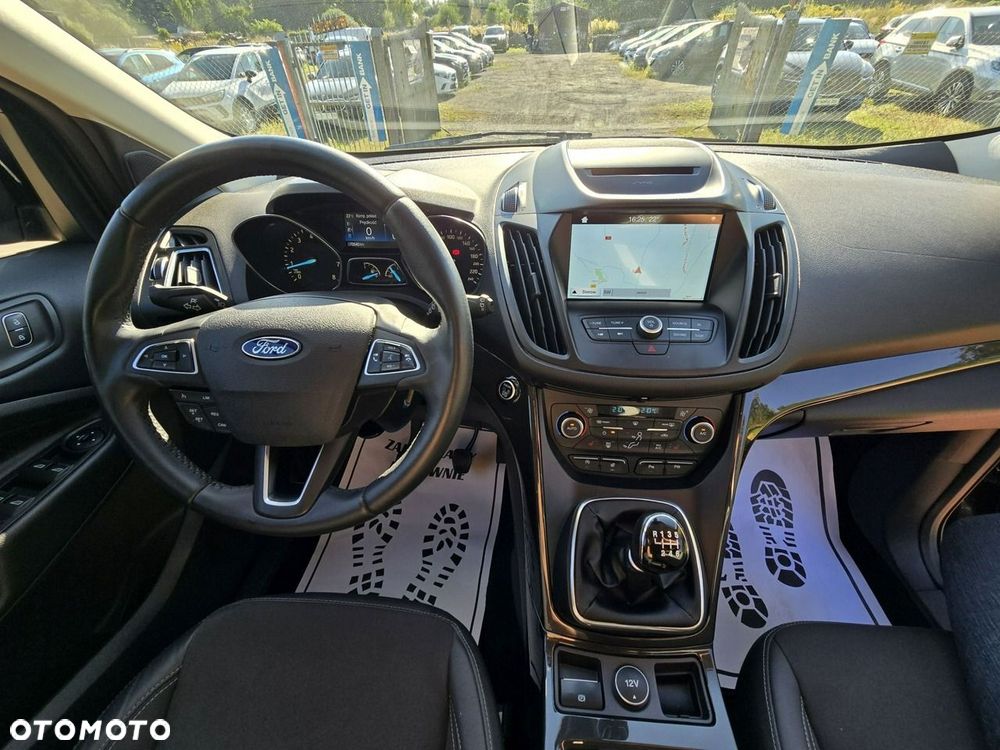 Ford Kuga - 21