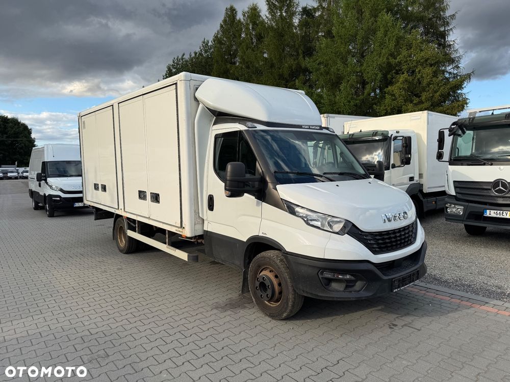 Iveco DAILY 60c16 50C15 50C17 35C14 35C15 35C17 35C18 70C17 72C15 70C18 Izoterma Chłodnia  9/8 euro palet - 2