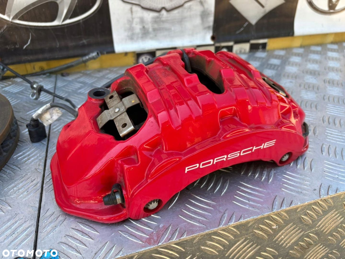 PORSCHE TAYCAN 4S ZACISK TARCZA PRAWA PRZOD 9J1615302A 9J1615106AL - 4