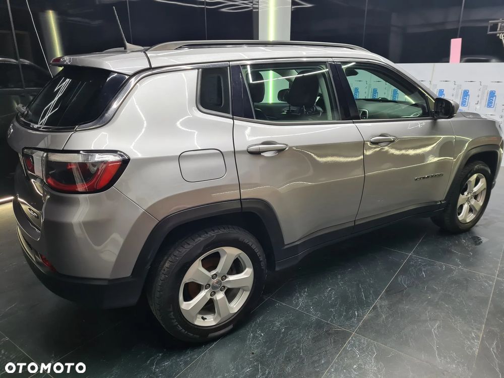 Jeep Compass 1.4 MultiAir Longitude - 12