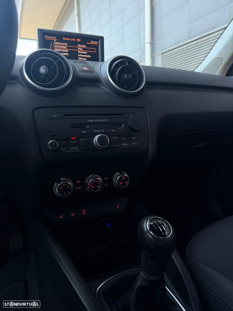 Audi A1 1.2 TFSi Sport - 10
