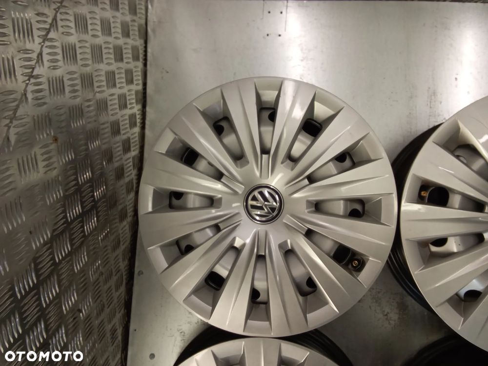 Felgi Vw Caddy Golf Passat 6Jx15 et47 5x112 - 3