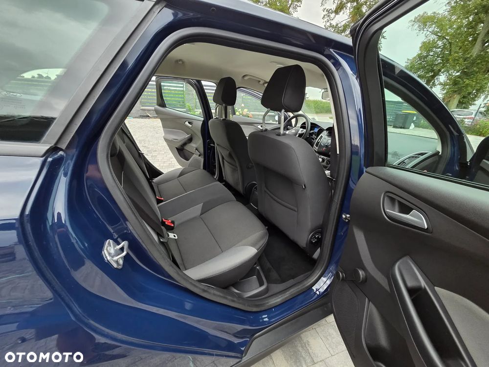 Ford Focus - 18