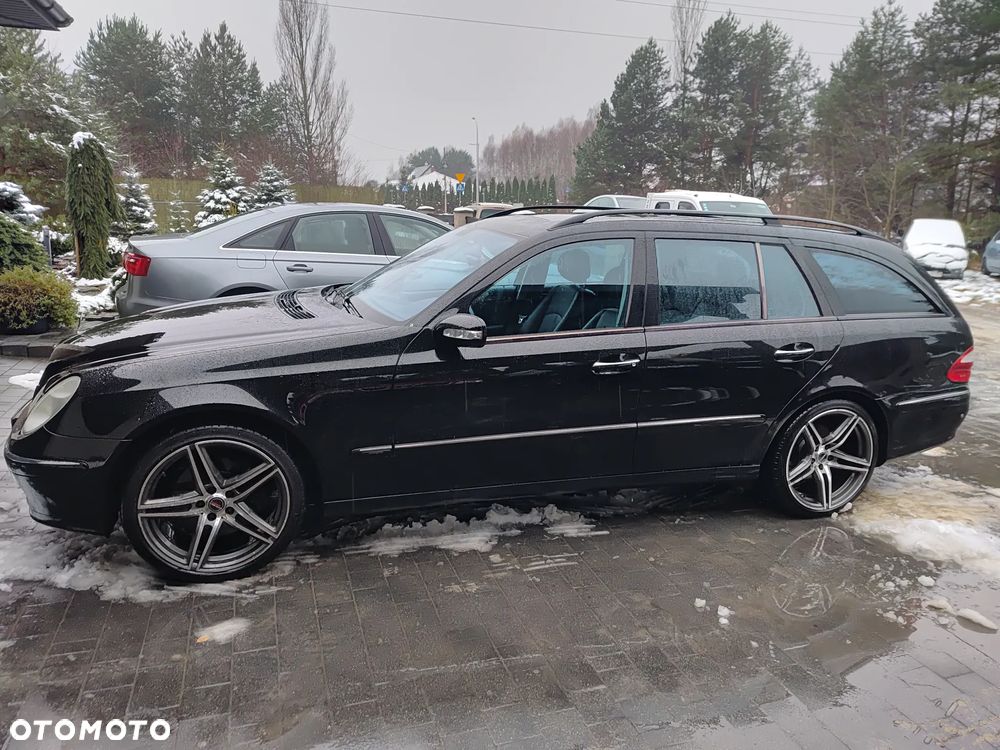 Mercedes-Benz Klasa E 500 Avantgarde Sport Edition - 34