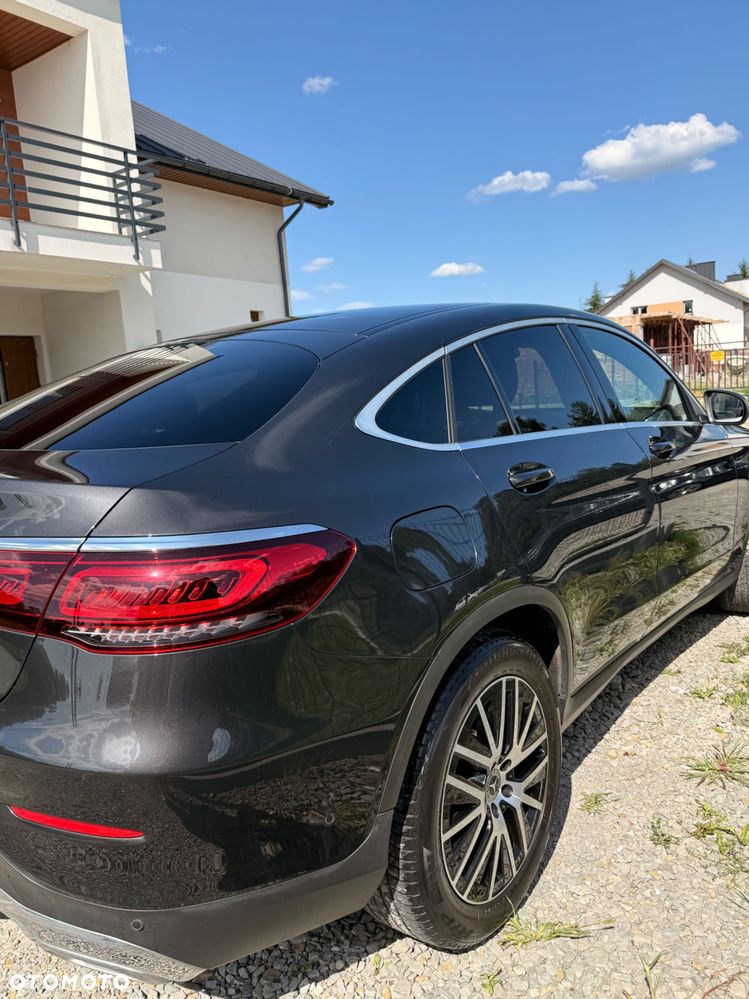 Mercedes-Benz GLC - 4