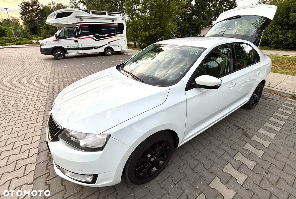 Skoda RAPID 1.4 TSI Style DSG - 4