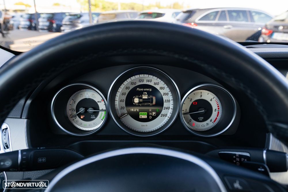 Mercedes-Benz E 300 - 16