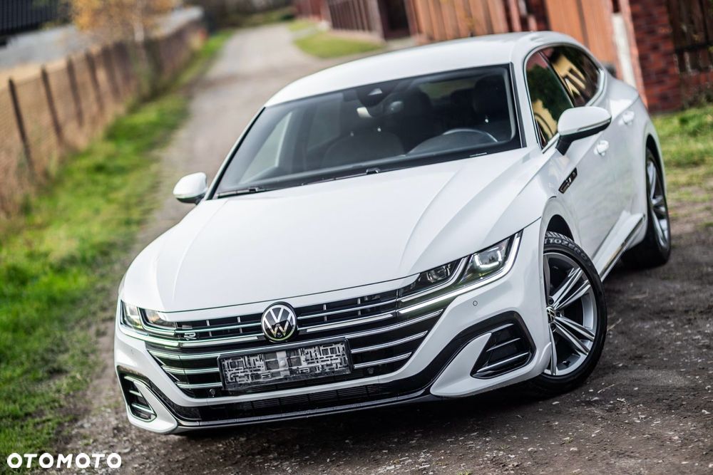 Volkswagen Arteon 2.0 TDI SCR DSG R-Line - 18
