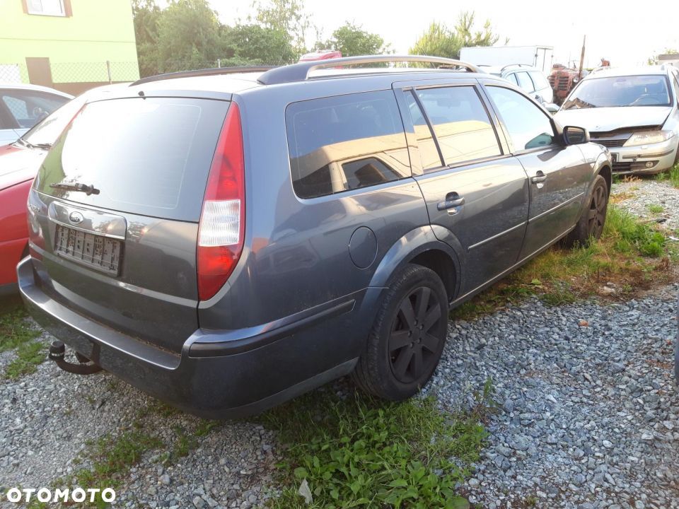 Części Ford Mondeo mk3 lift fl 2.0 TDCI 130KM kombi szary 5 drzwi - 3