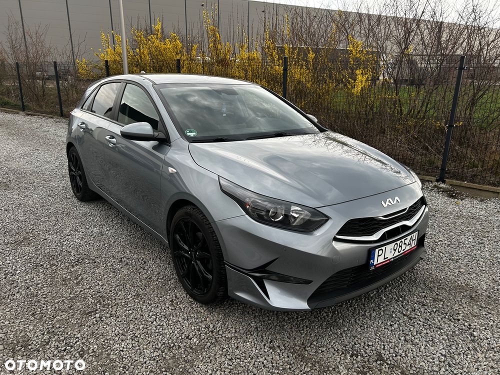 Kia Ceed 1.5 T-GDI OPF Vision - 18