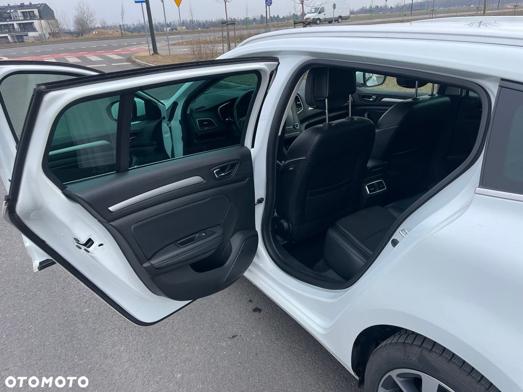 Renault Megane 1.6 dCi Bose - 14