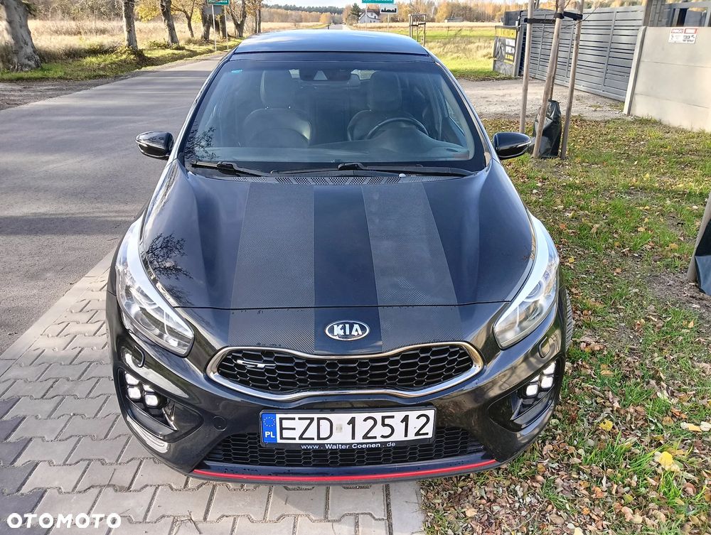Kia Ceed Cee'd 1.6 T-GDI GT XL - 4