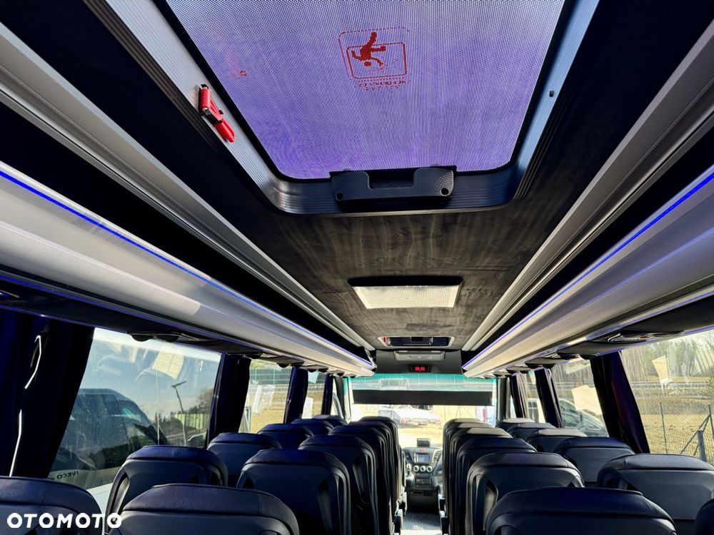 Iveco Daily 70C21 Turism Revolution ERENER 33+1+1 miejsc 2 X NOWY - 20