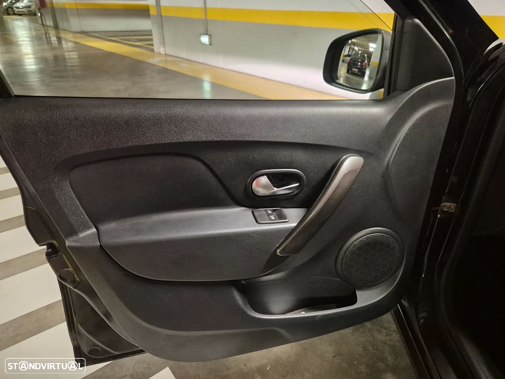 Dacia Sandero 0.9 TCe Stepway - 29