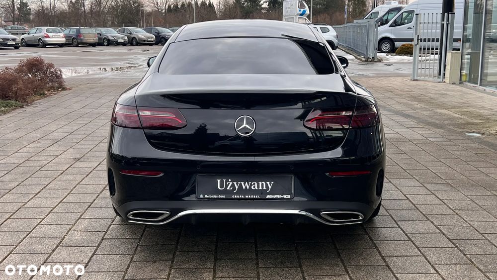 Mercedes-Benz Klasa E - 6