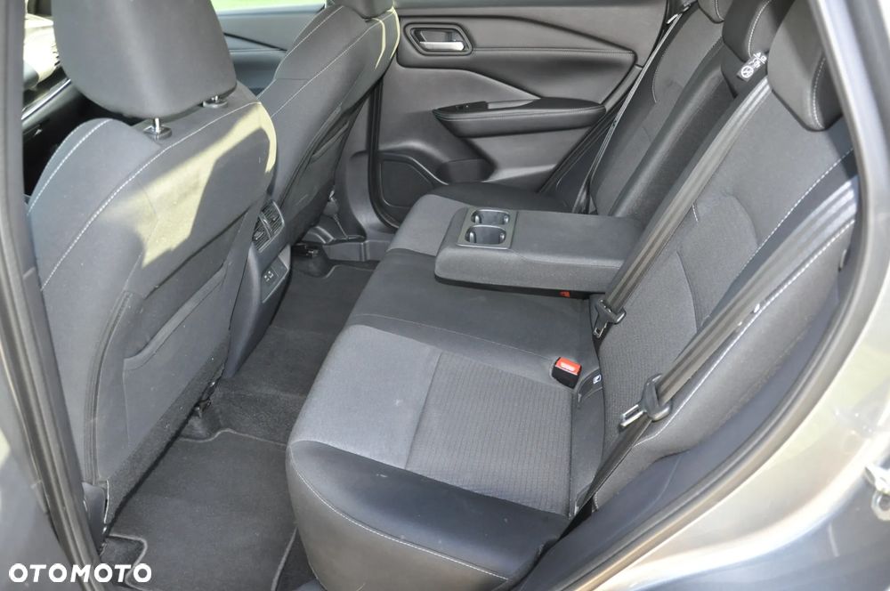 Nissan Qashqai 1.3 DIG-T MHEV Xtronic N-Connecta - 11