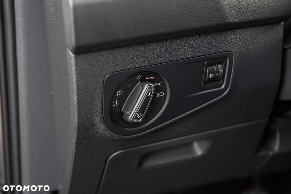 Volkswagen Tiguan - 17