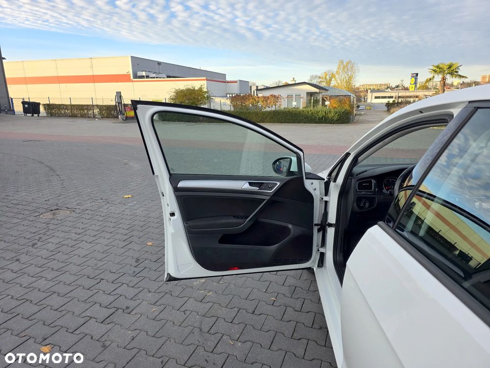 Volkswagen Golf VII 1.6 TDI BMT Trendline - 10