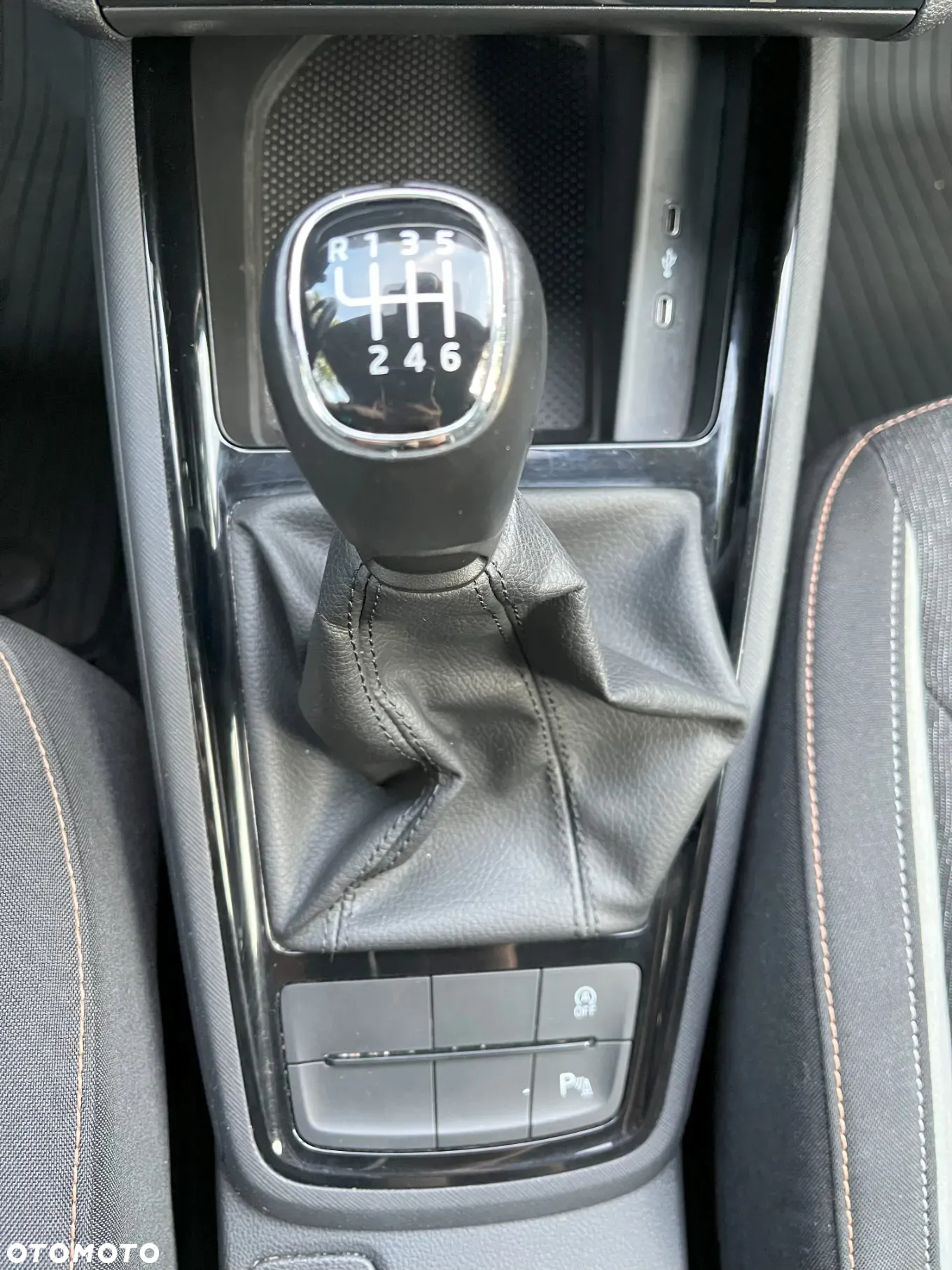 Skoda Kamiq 1.0 TSI Style - 16