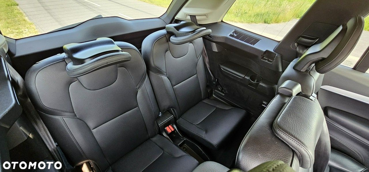 Volvo XC 90 - 18