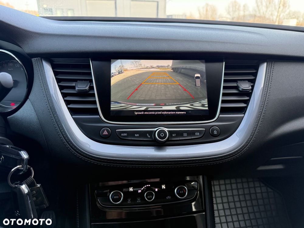 Opel Grandland X 1.2 Start/Stop Design Line - 23