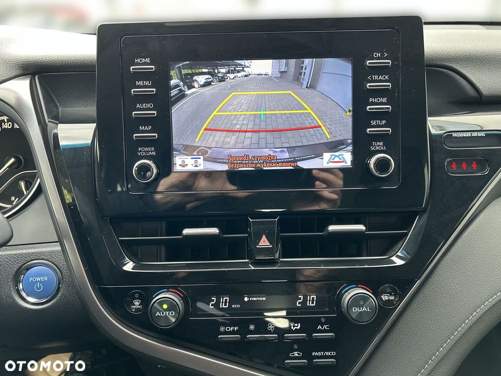 Toyota Camry 2.5 Hybrid Comfort CVT - 13