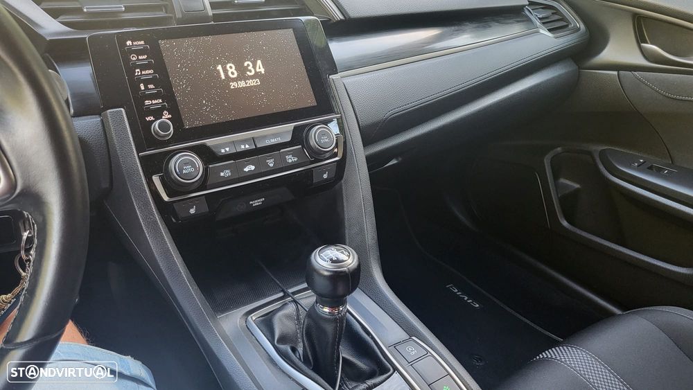 Honda Civic 1.0 i-VTEC Elegance - 8