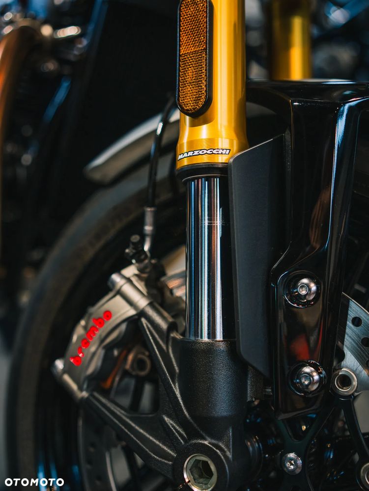 Triumph Speed Twin - 21