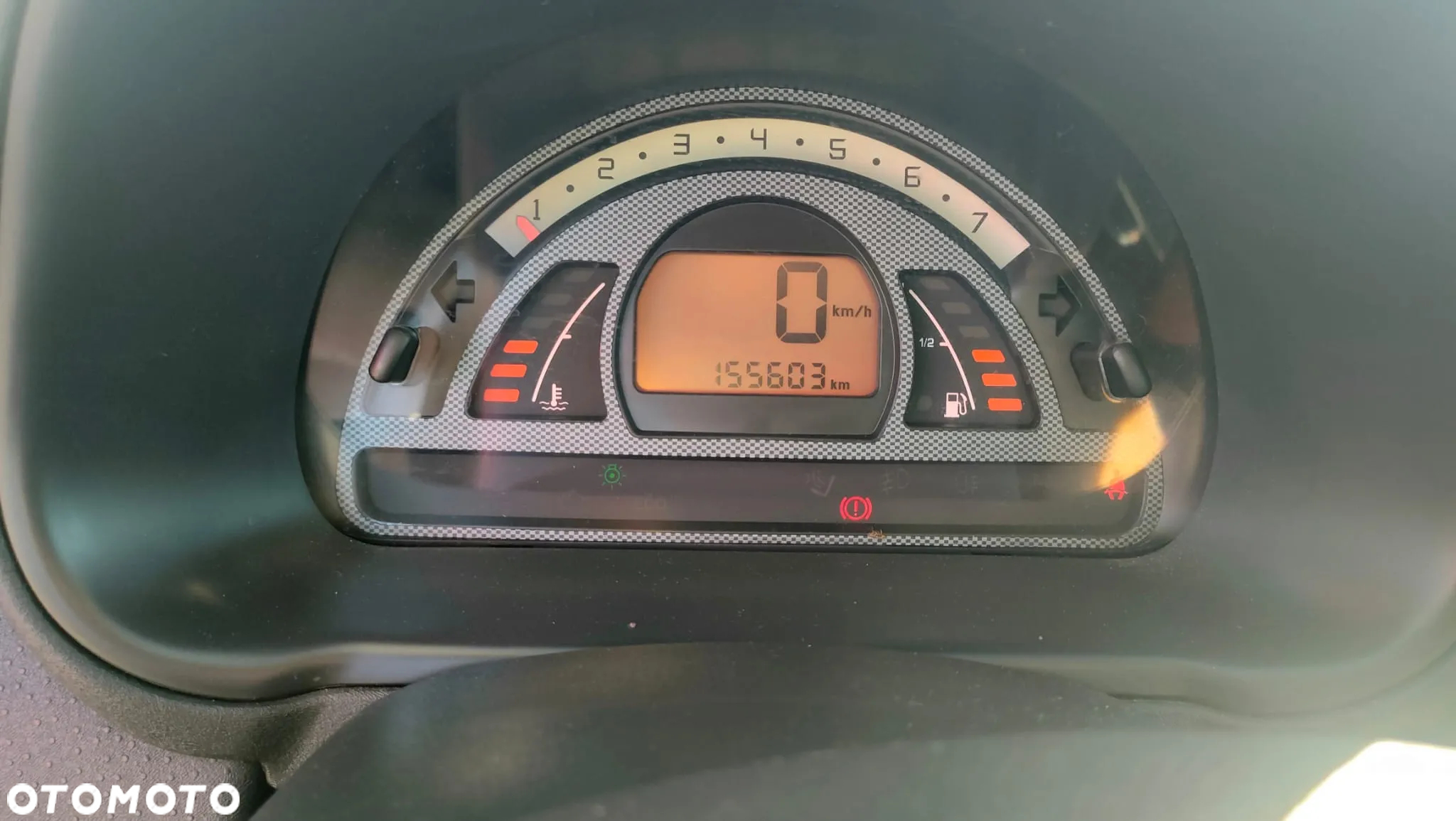Citroën C2 1.4 VTR - 12