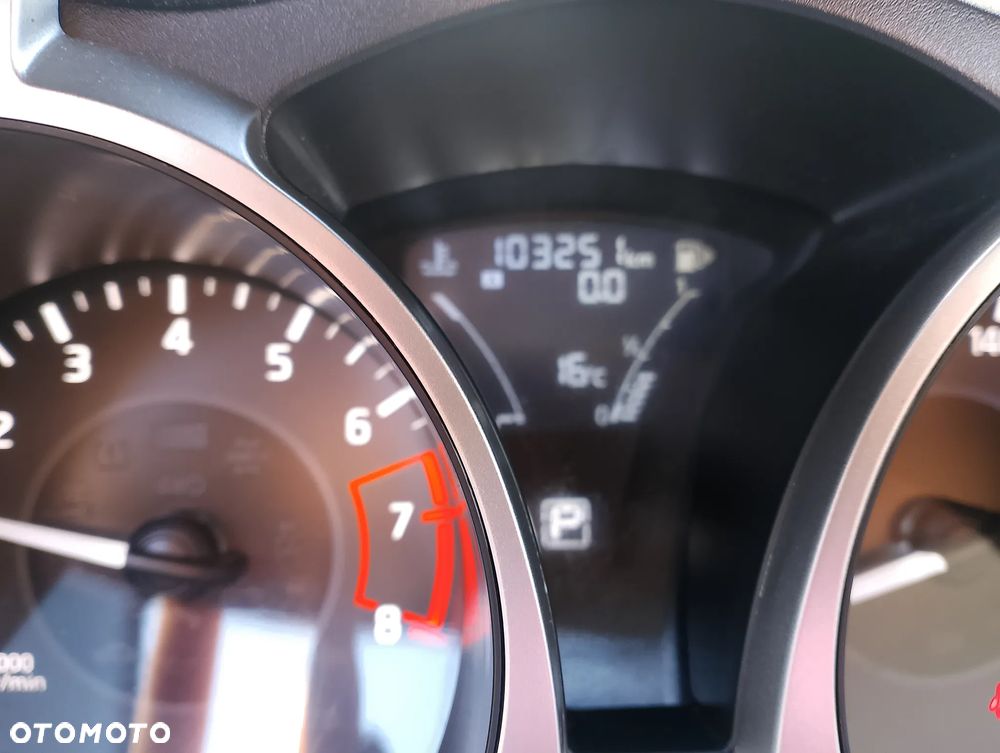 Nissan Juke 1.6 Acenta Xtronic - 5