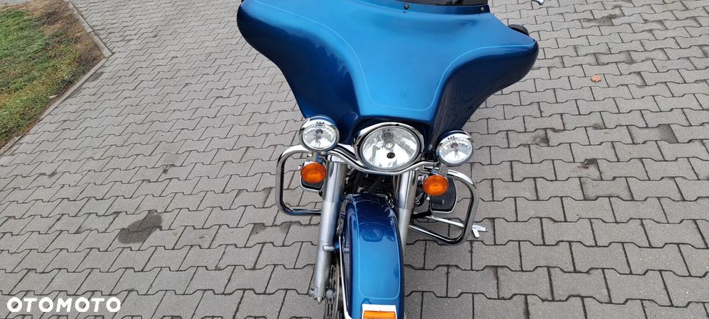 Harley-Davidson Touring Electra Glide - 8